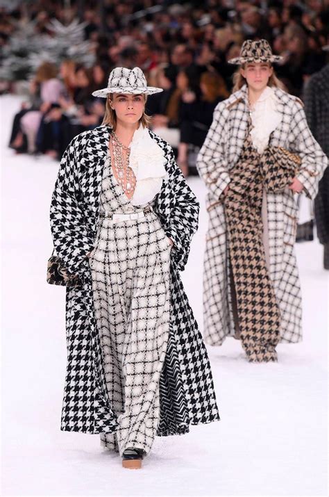 karl lagerfeld chanel suit|Karl Lagerfeld Chanel collection.